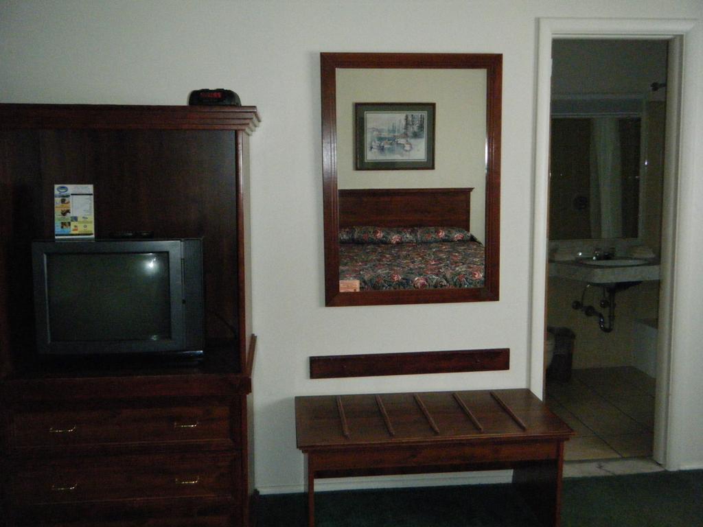 Cadillac Sands Resort Camera foto